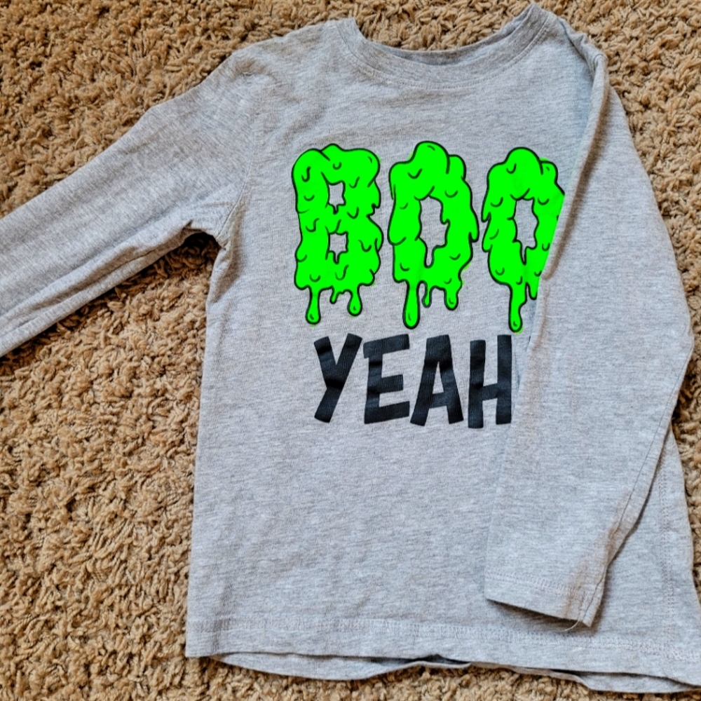 $2.00 WITH PURCHASE OF ANY OTHER ITEM Kids longsleeve tee- Size 4-5